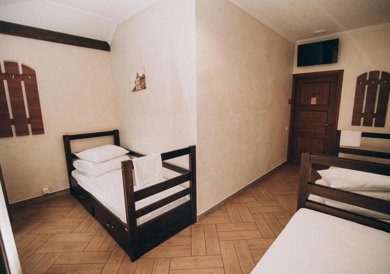 Хостел 24 Khmelʼnytsʼkyy Habitación foto